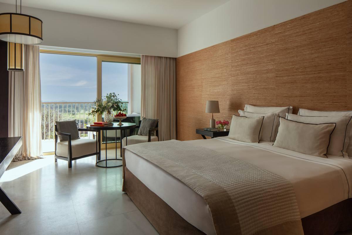 Double bed suite at The Els Club Vilamoura