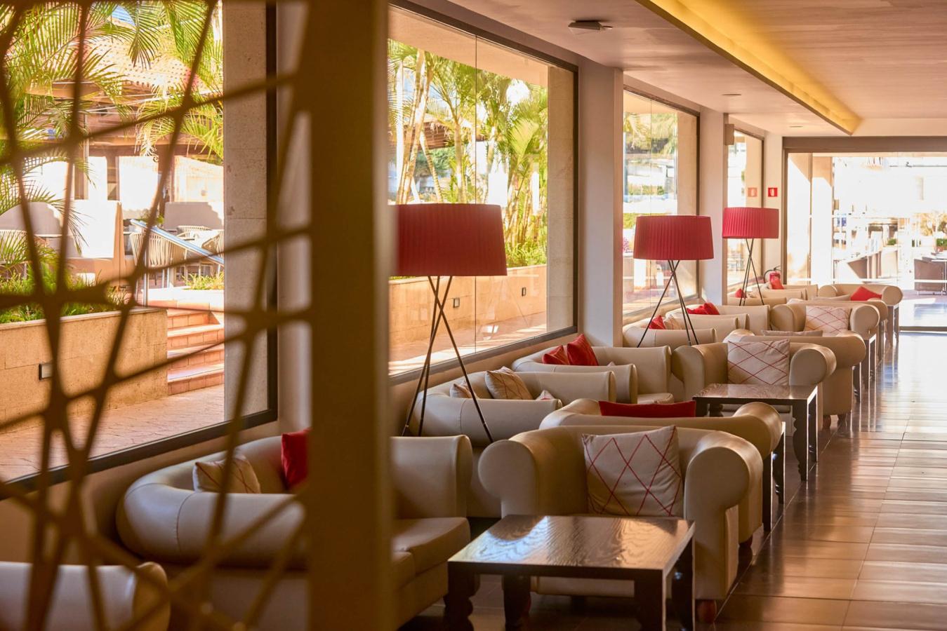 Indoor lounging area at Zafiro Don Jaime