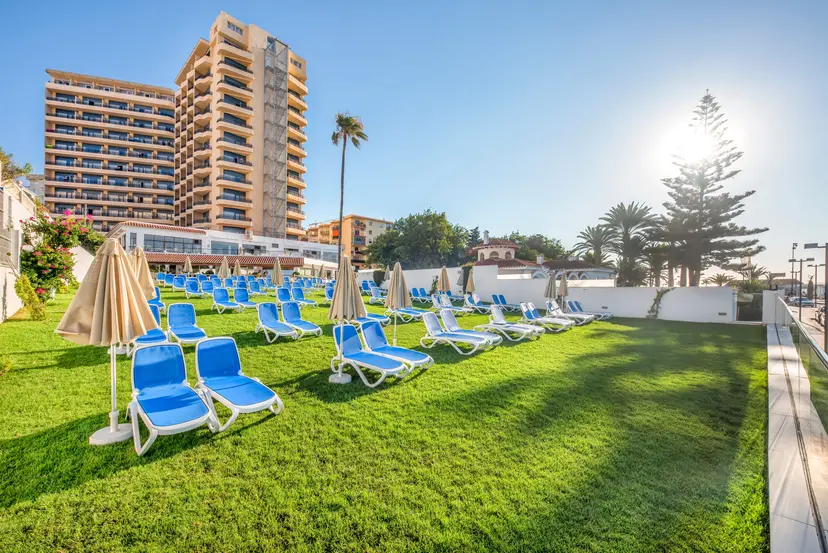 Panoramic view of the Globales Gardenia building