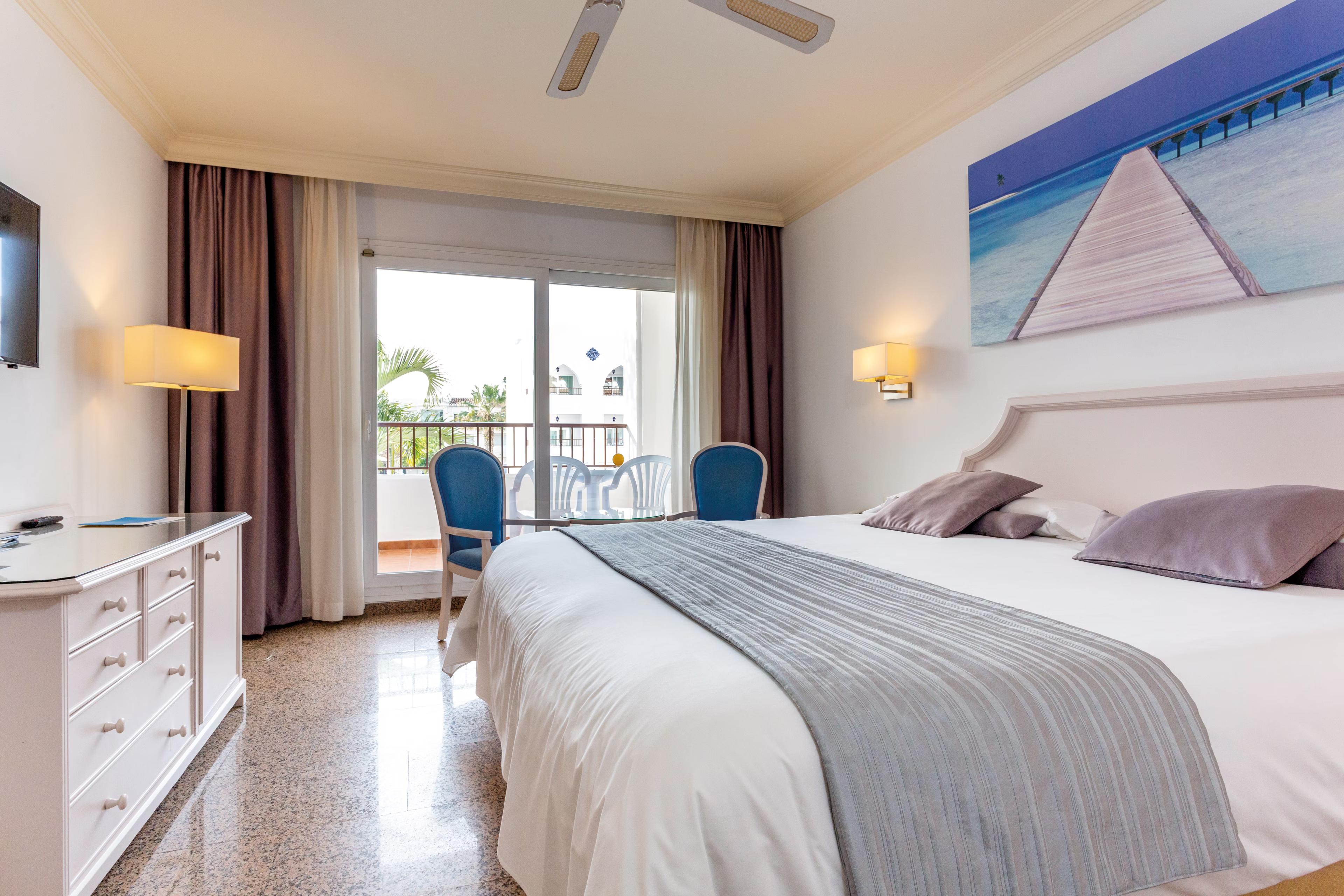 Double bed suite at Hotel MAC Puerto Marina