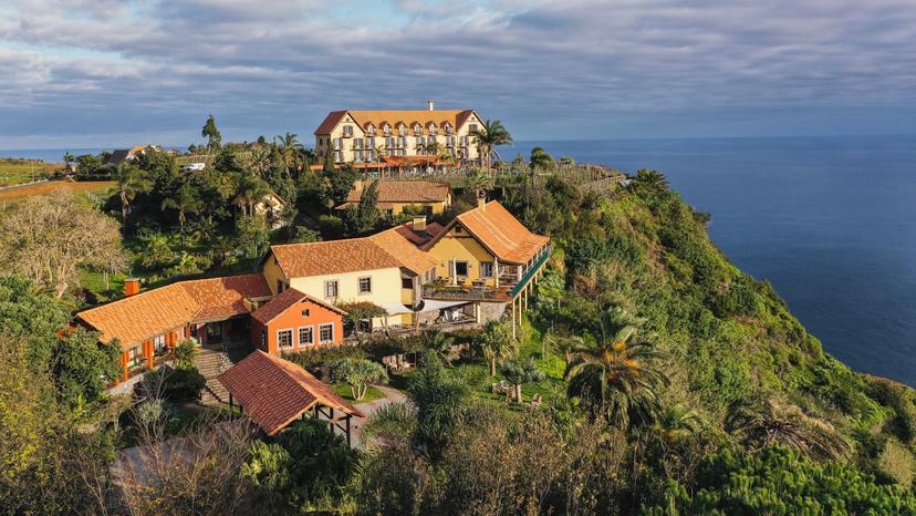 Overhead view of Hotel Quinta do Furão