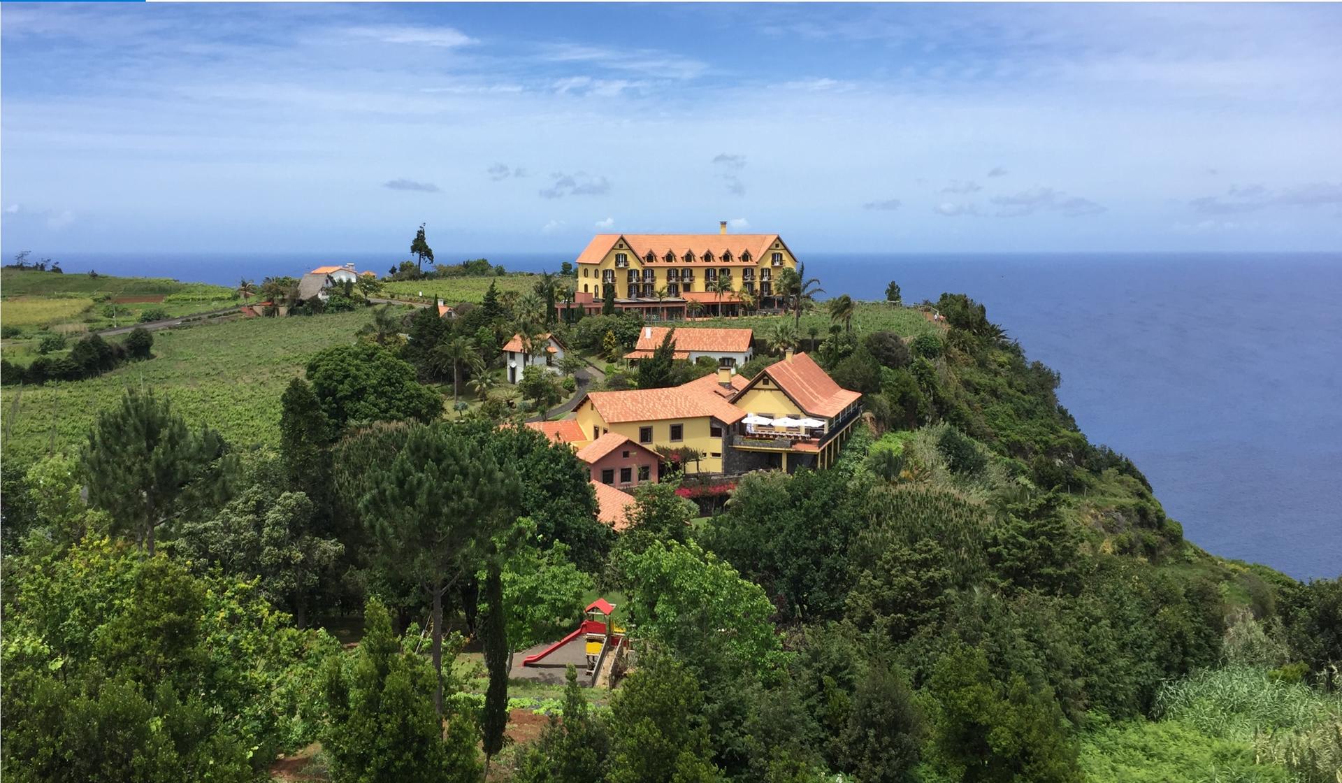 Overhead view of Hotel Quinta do Furão