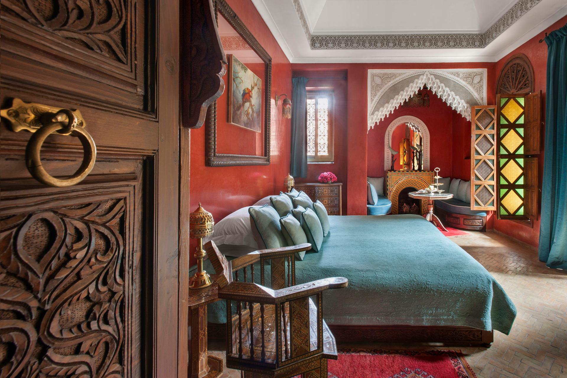 Spacious double bed suite at La Sultana Marrakech