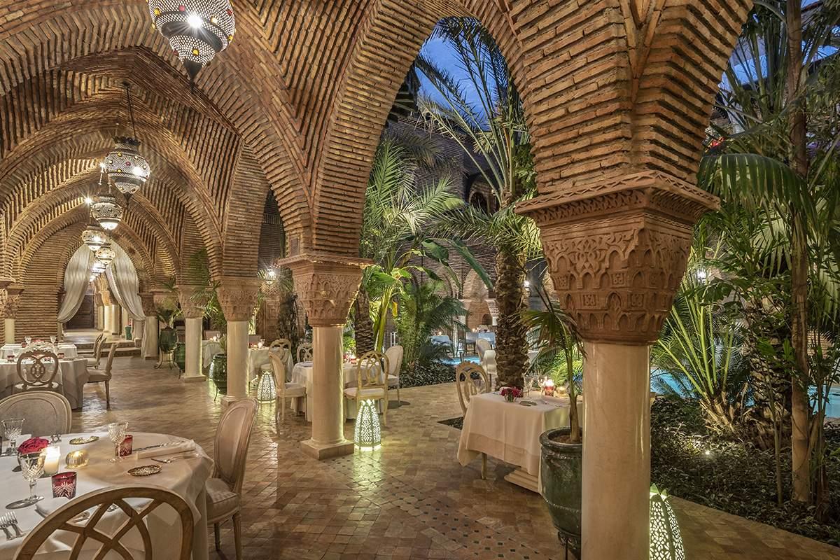 Poolside dining at La Sultana Marrakech