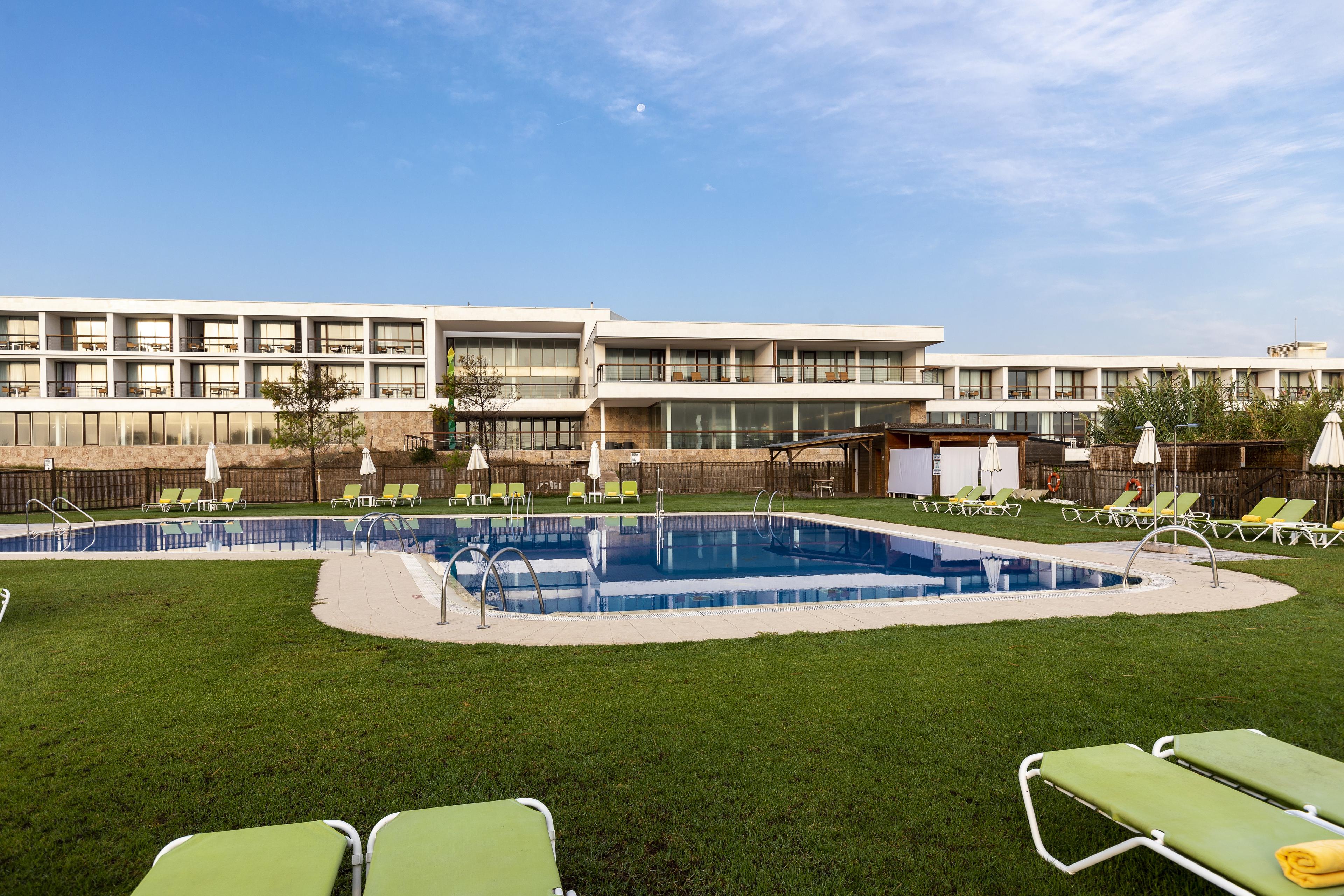 Panoramic view of the Parador El Saler building