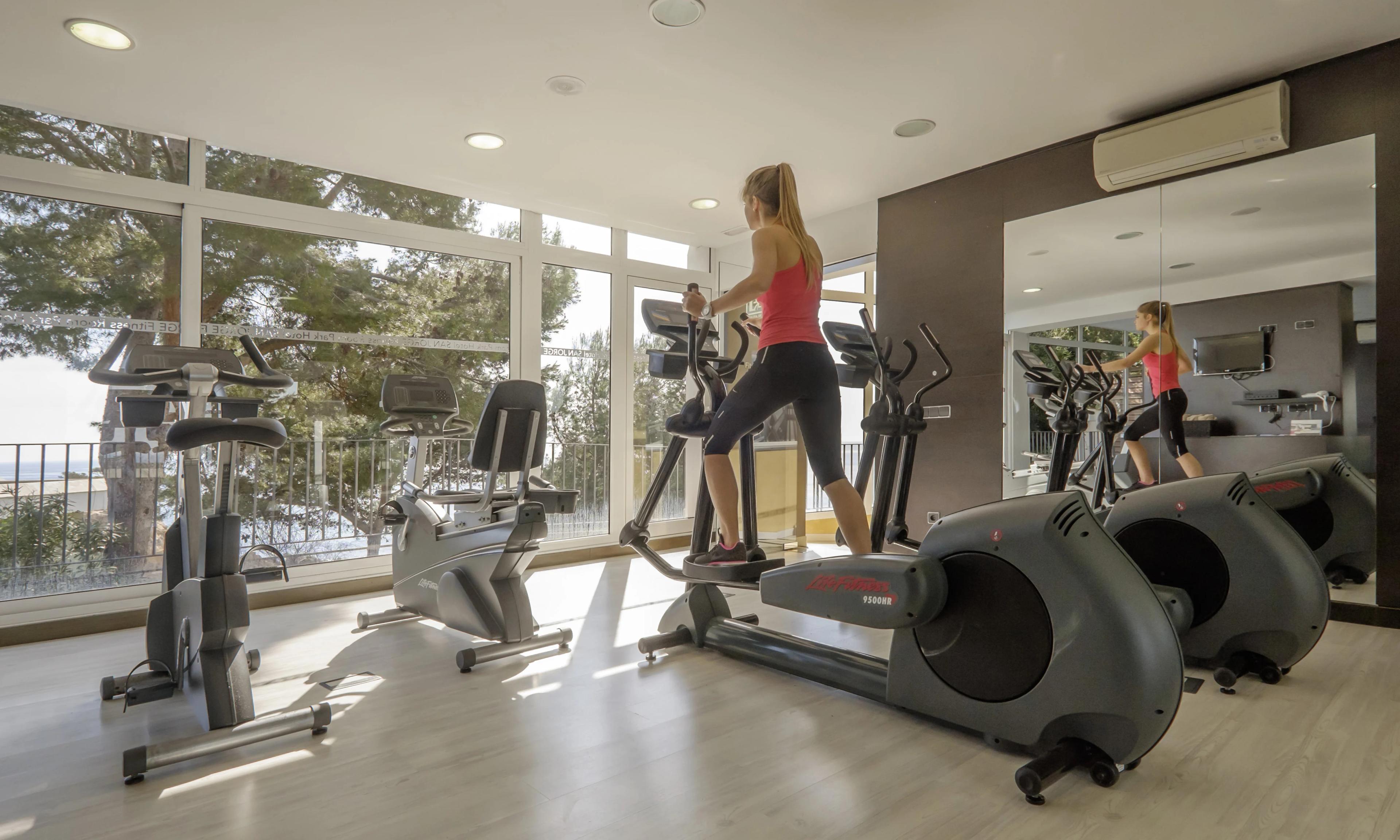 Indoor gym as part of spa facilities at Park Hotel San Jorge & Spa