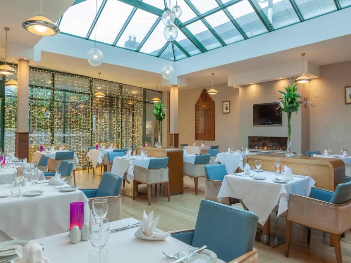 Indoor dining room at Castle Dargan Golf Hotel