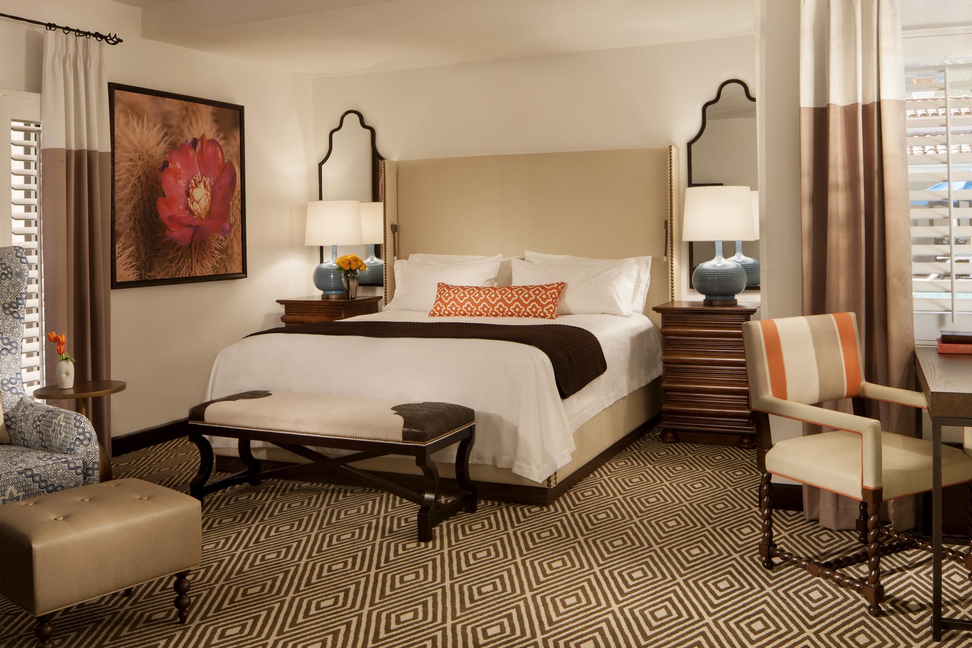 Double bed suite at La Quinta Resort & Club