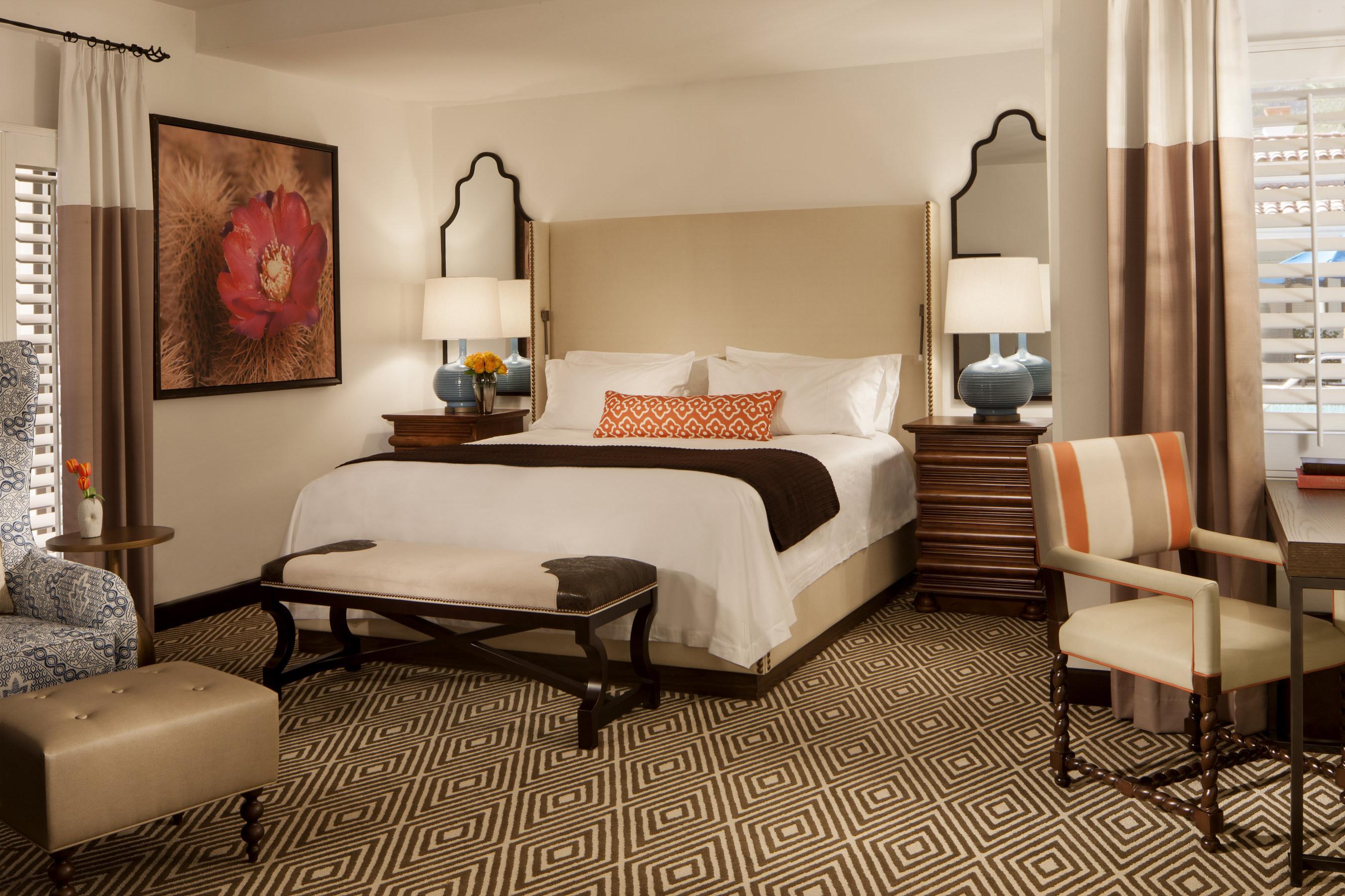 Double bed suite at La Quinta Resort & Club