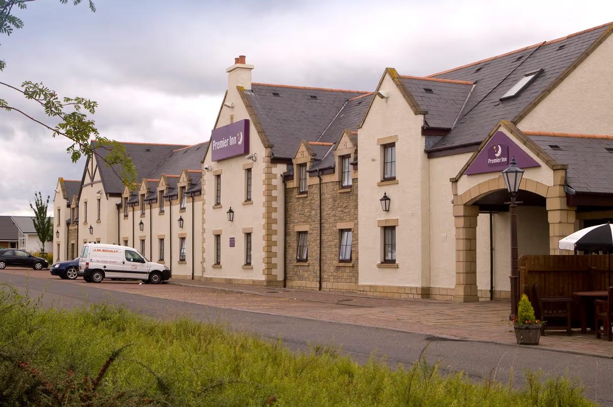 Dundee - Premier Inn Dundee East from £3,545pp