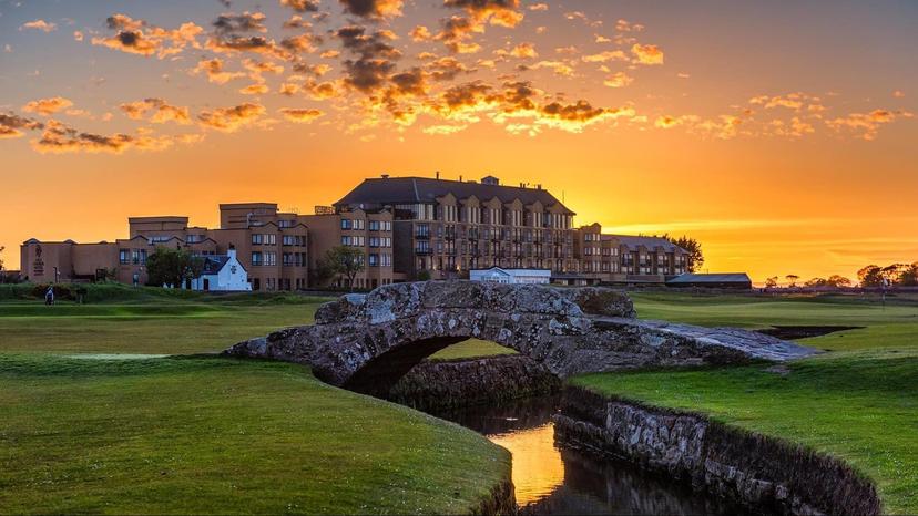 best links courses in the uk