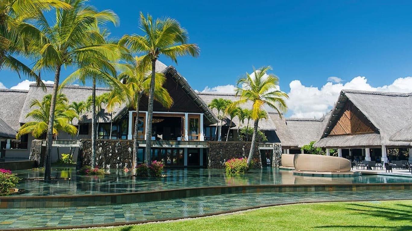 Panoramic view of the villas at Constance Belle Mare Plage