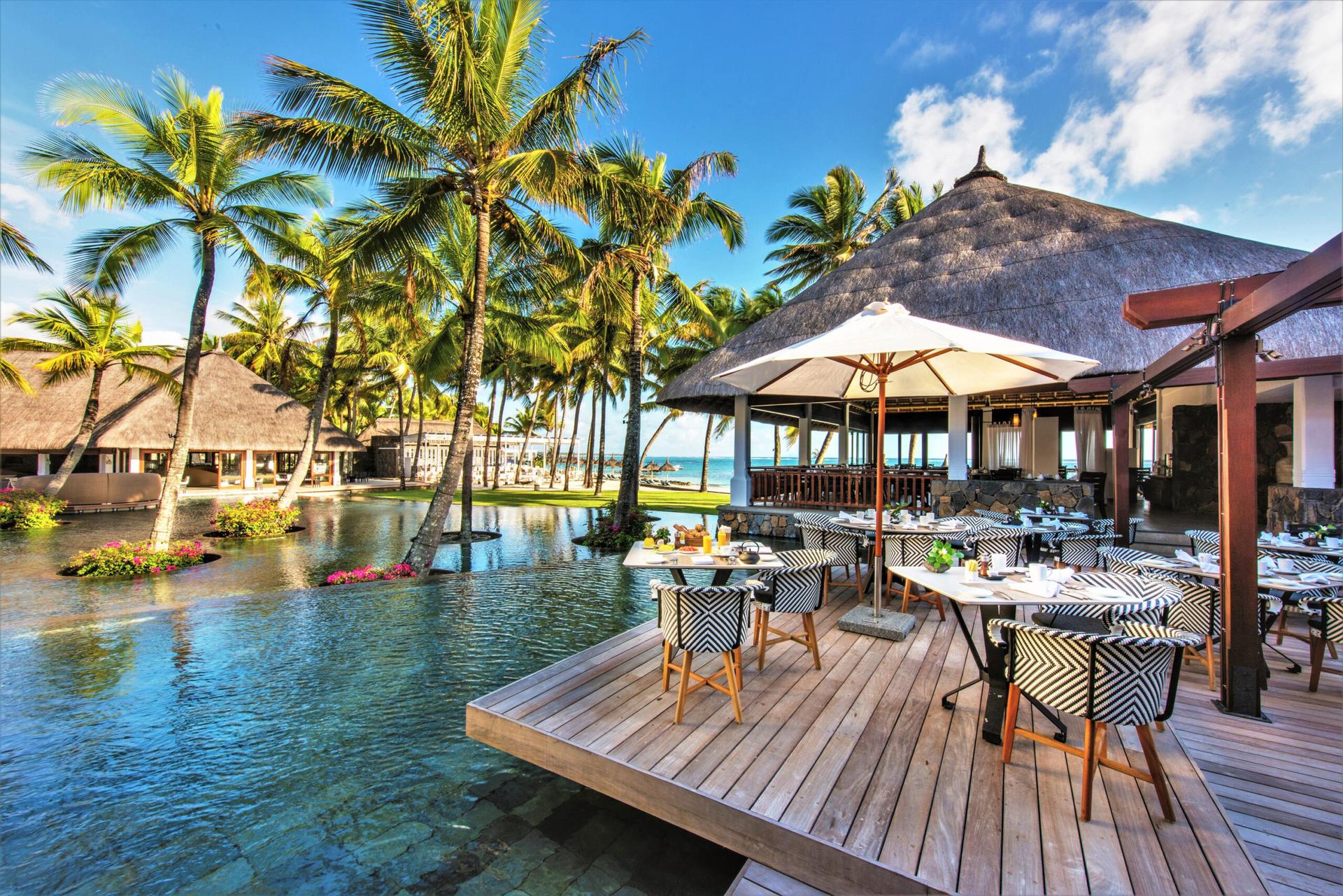 Panoramic view of the villas at Constance Belle Mare Plage