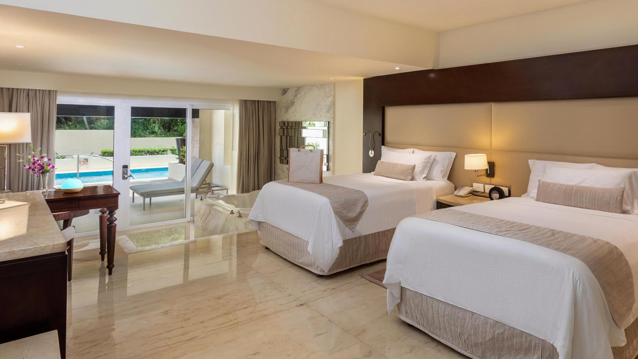 Twin room at the Moon Palace Resort