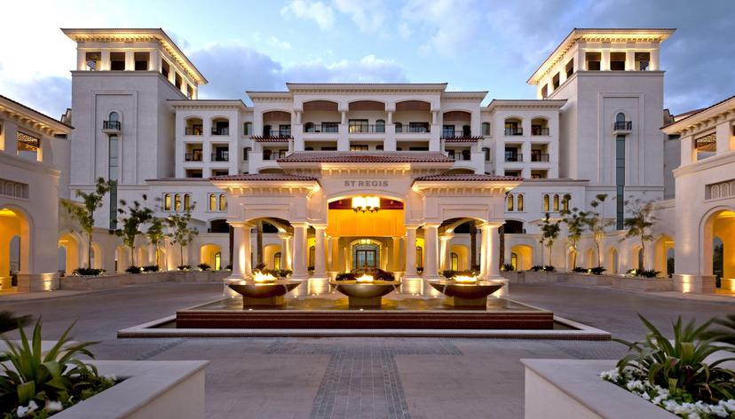 Front entrance to The St Regis Saadiyat Island Resort