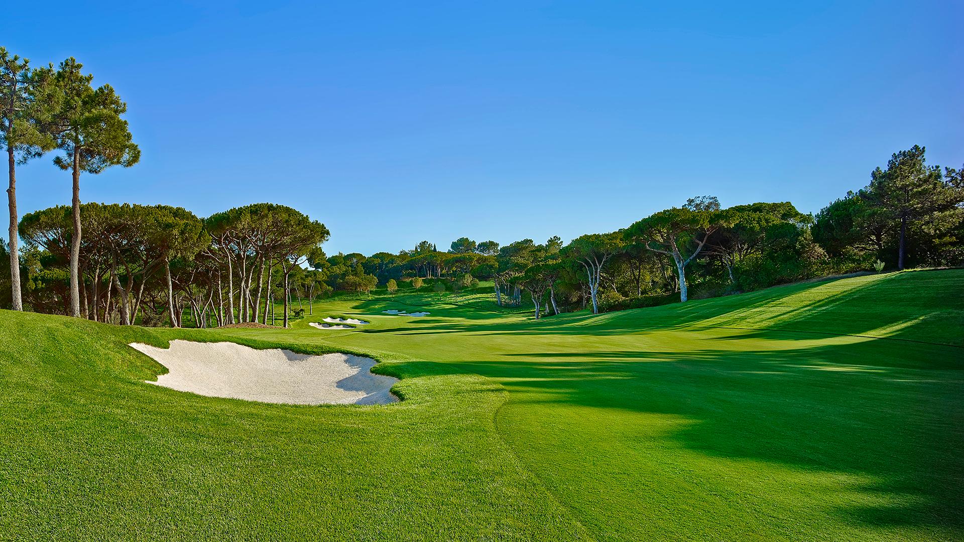 Smooth green next to sand bunker