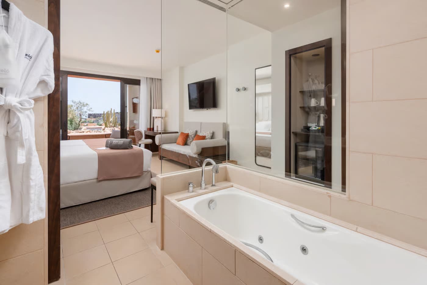 Bathroom as part of a double bed suite at Barcelo Tenerife