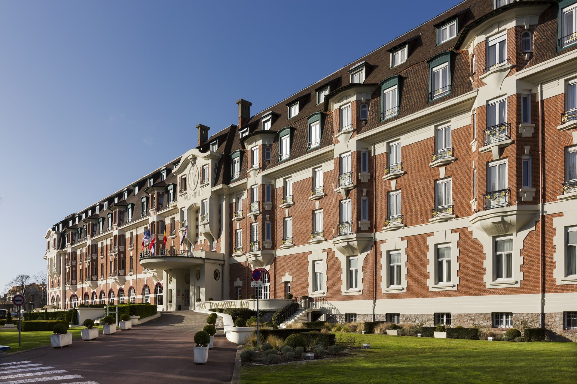 Panoramic view of the Hotel Barriere Le Westminster building