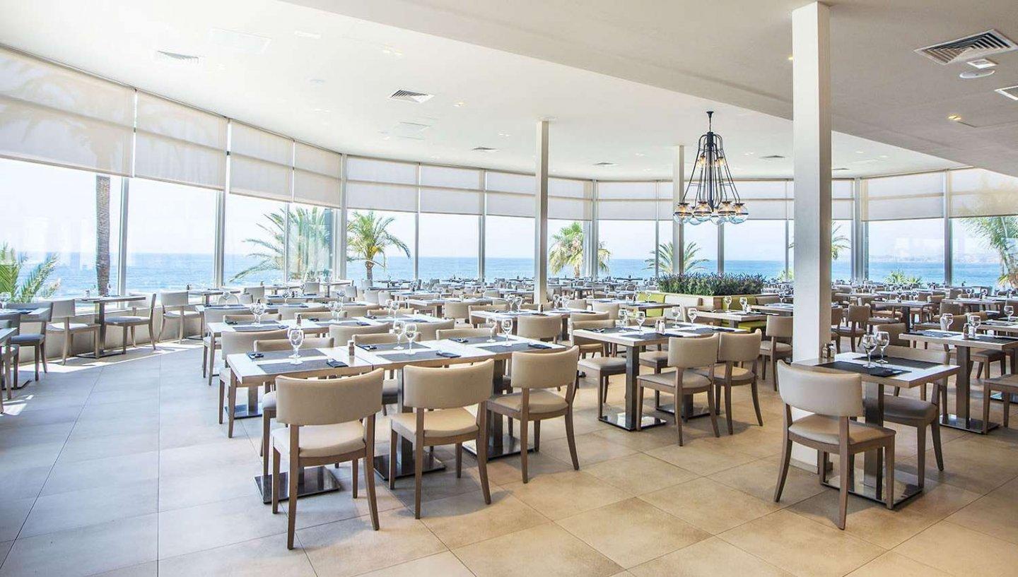 Dining room at Hotel Estival Torrequebrada