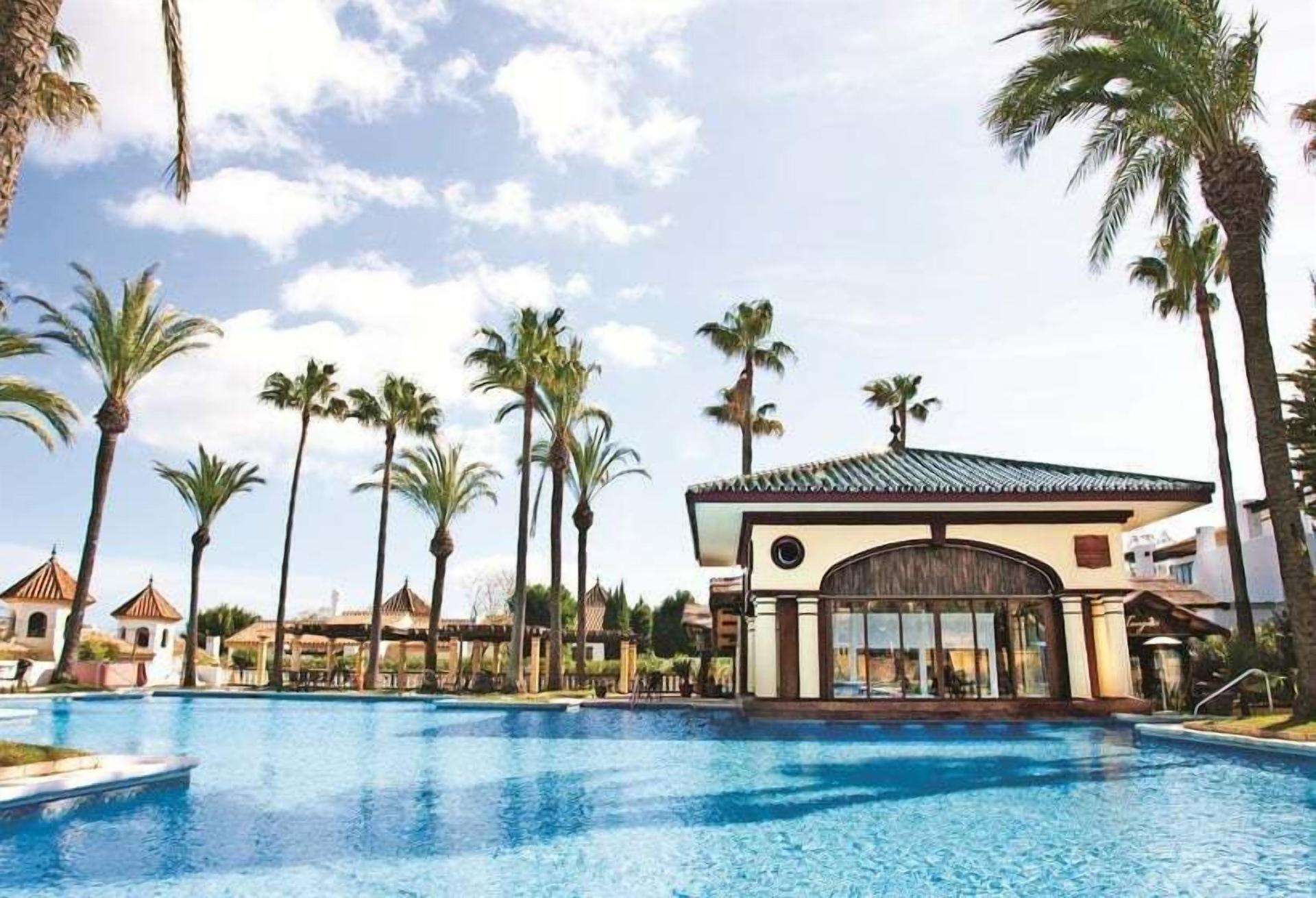 Outdoor swimming pool at Inmood San Roque Hotel Sotogrande