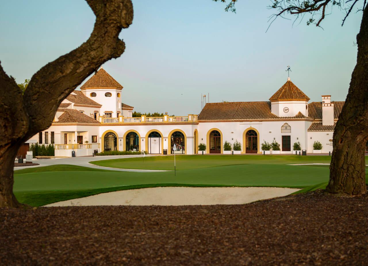 A smooth green at Inmood San Roque Hotel Sotogrande