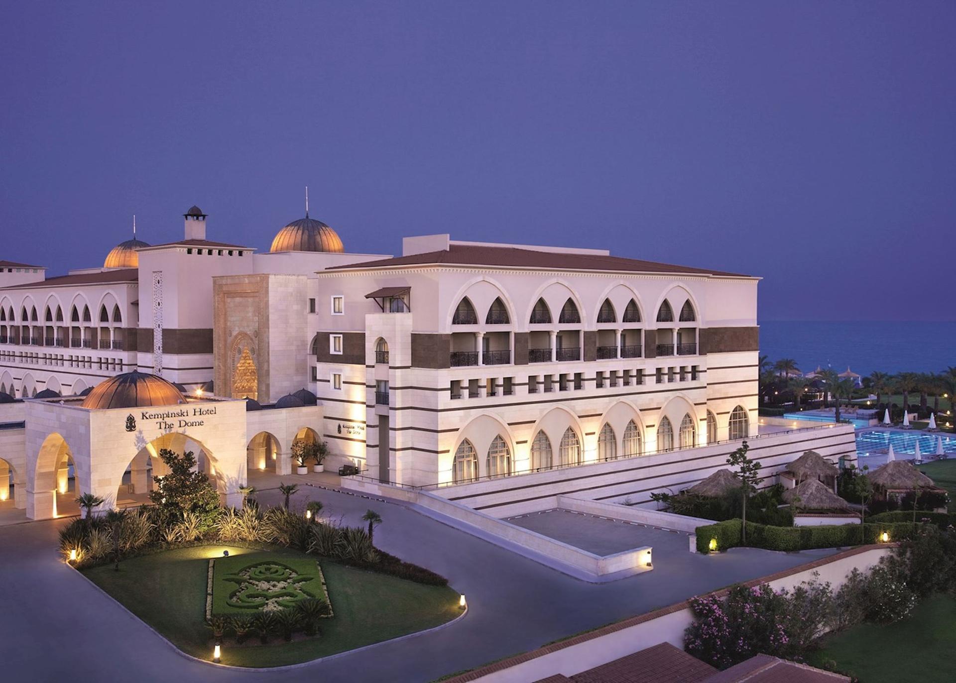 View of the front of the Kempinski Hotel the Dome