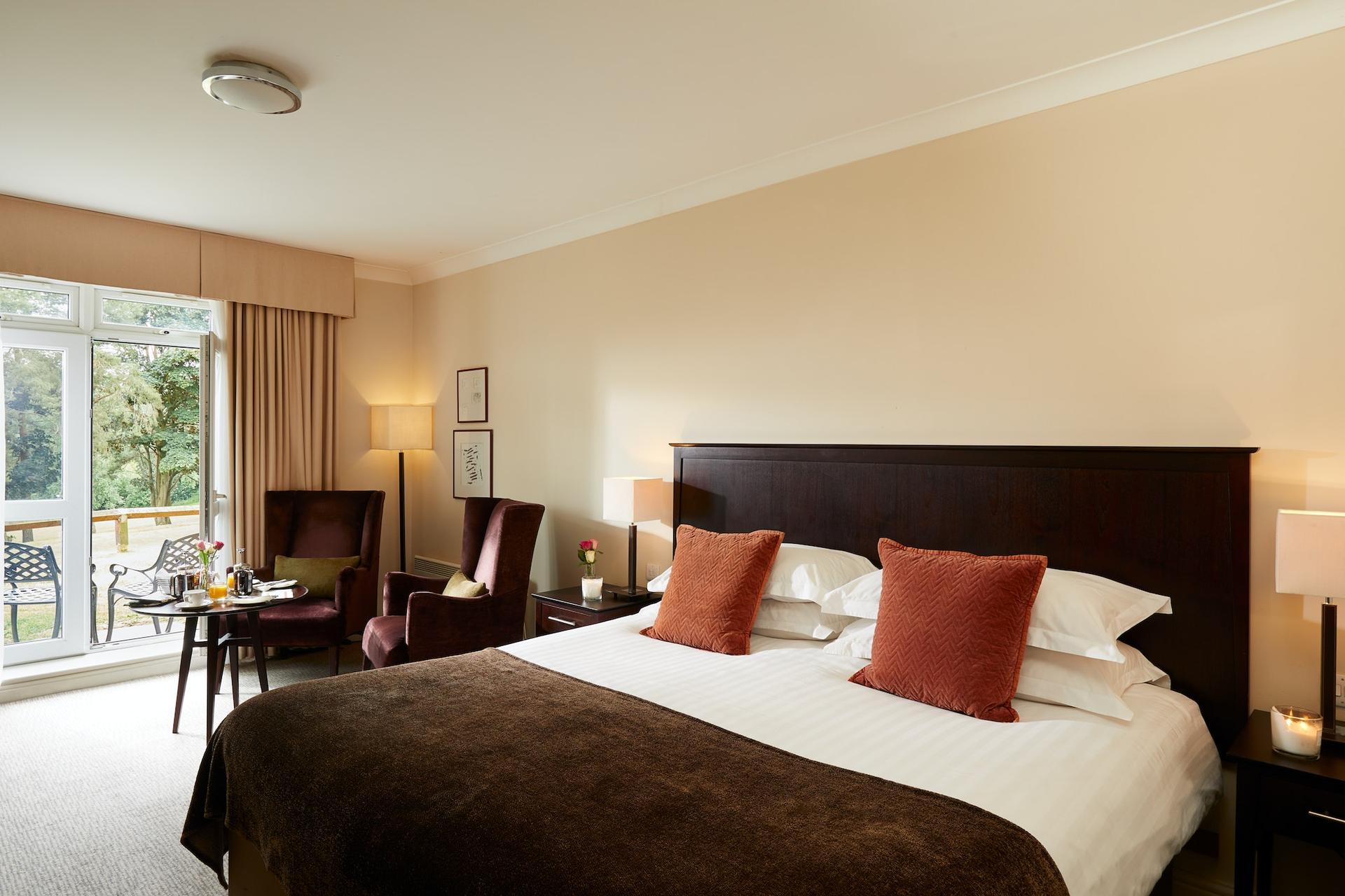 Modern double bed room at the Macdonald Hill Valley Hotel, Golf & Spa