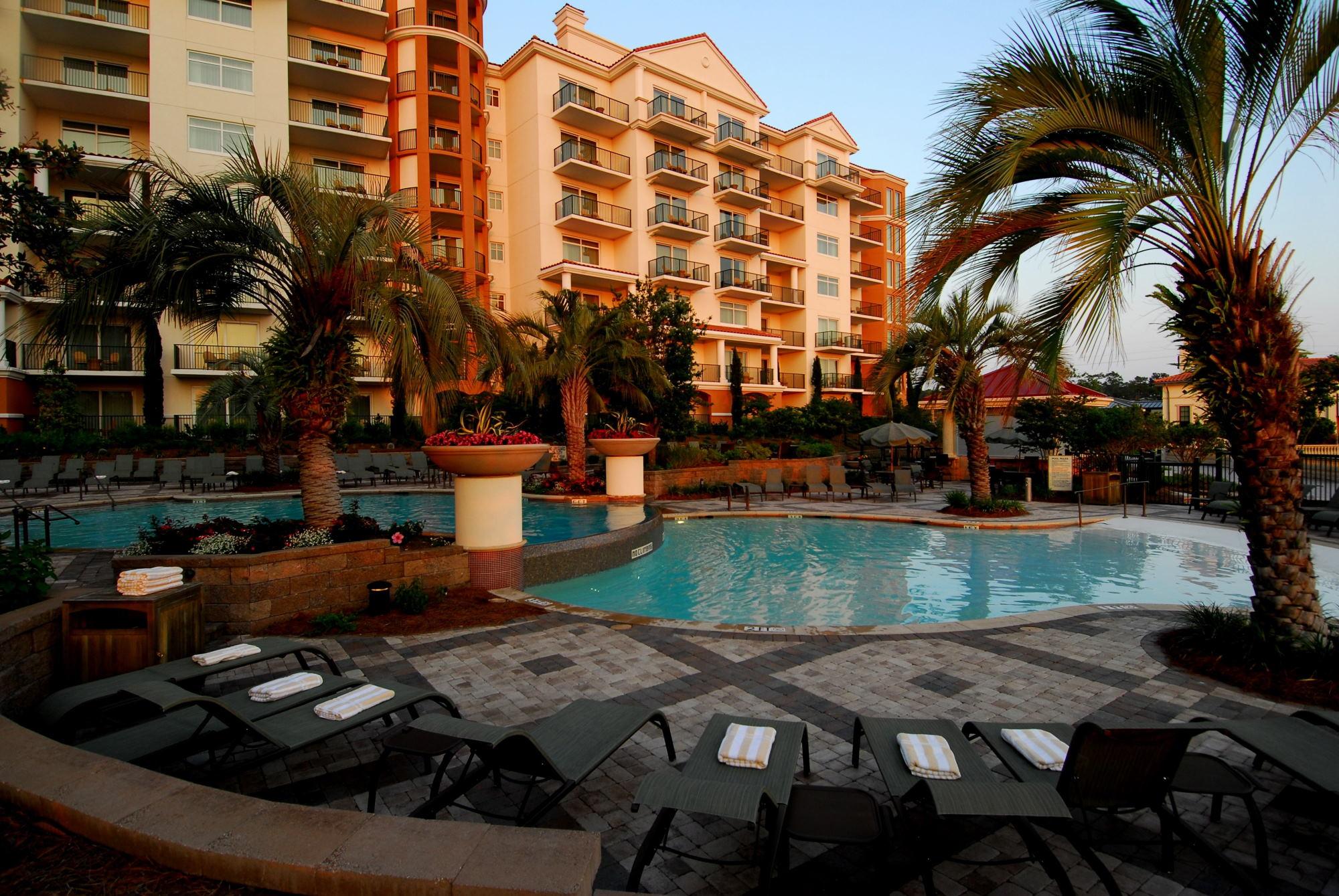 Outdoor swimming pool at Marina Inn at Grande Dunes