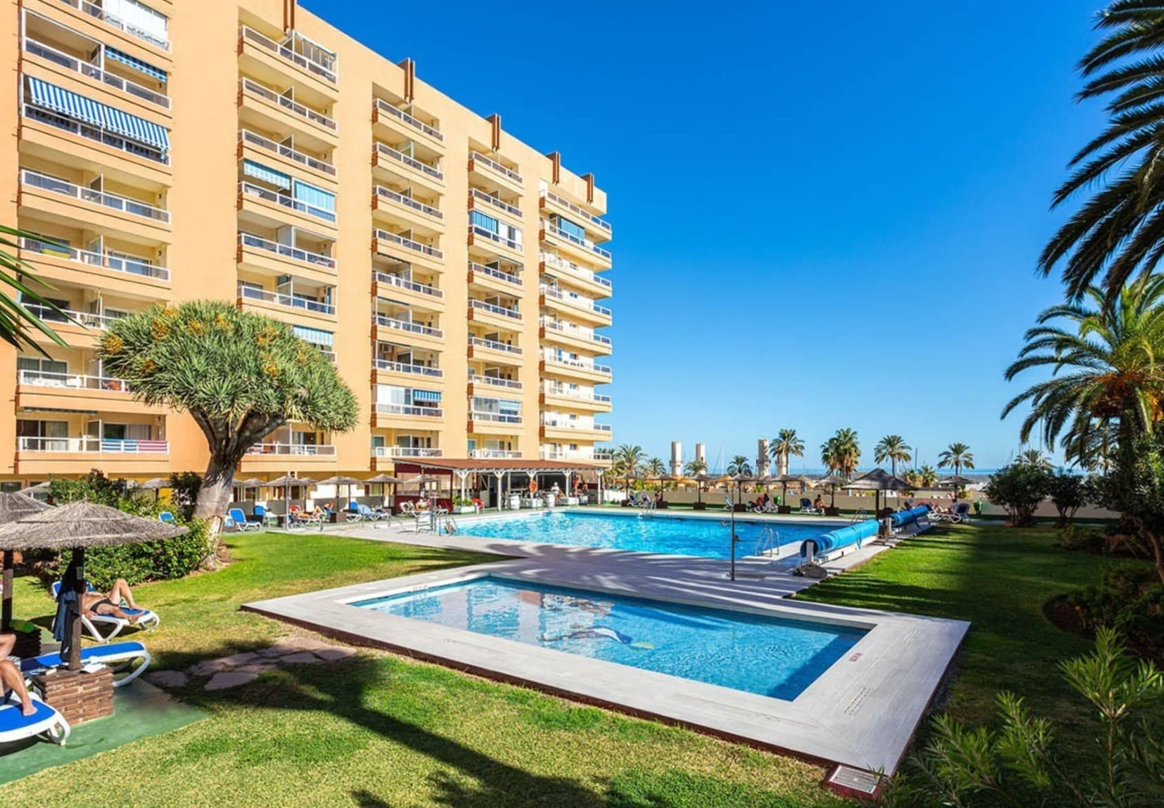 Outdoor swimming pools at the PYR Fuengirola
