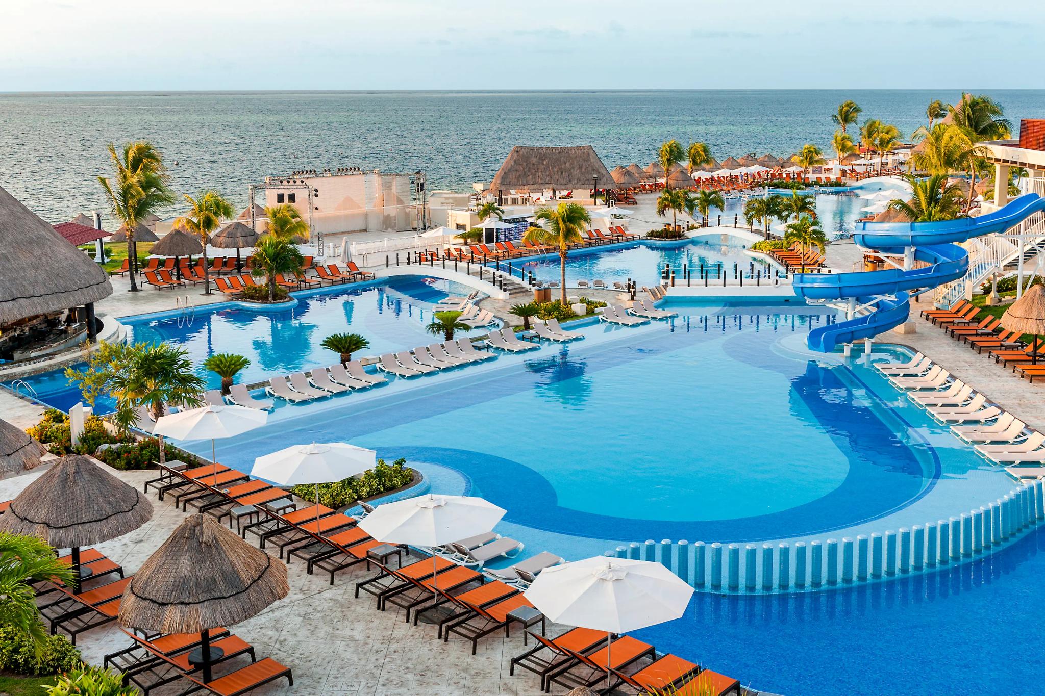Outdoor swimming pool at the Palace Resorts
