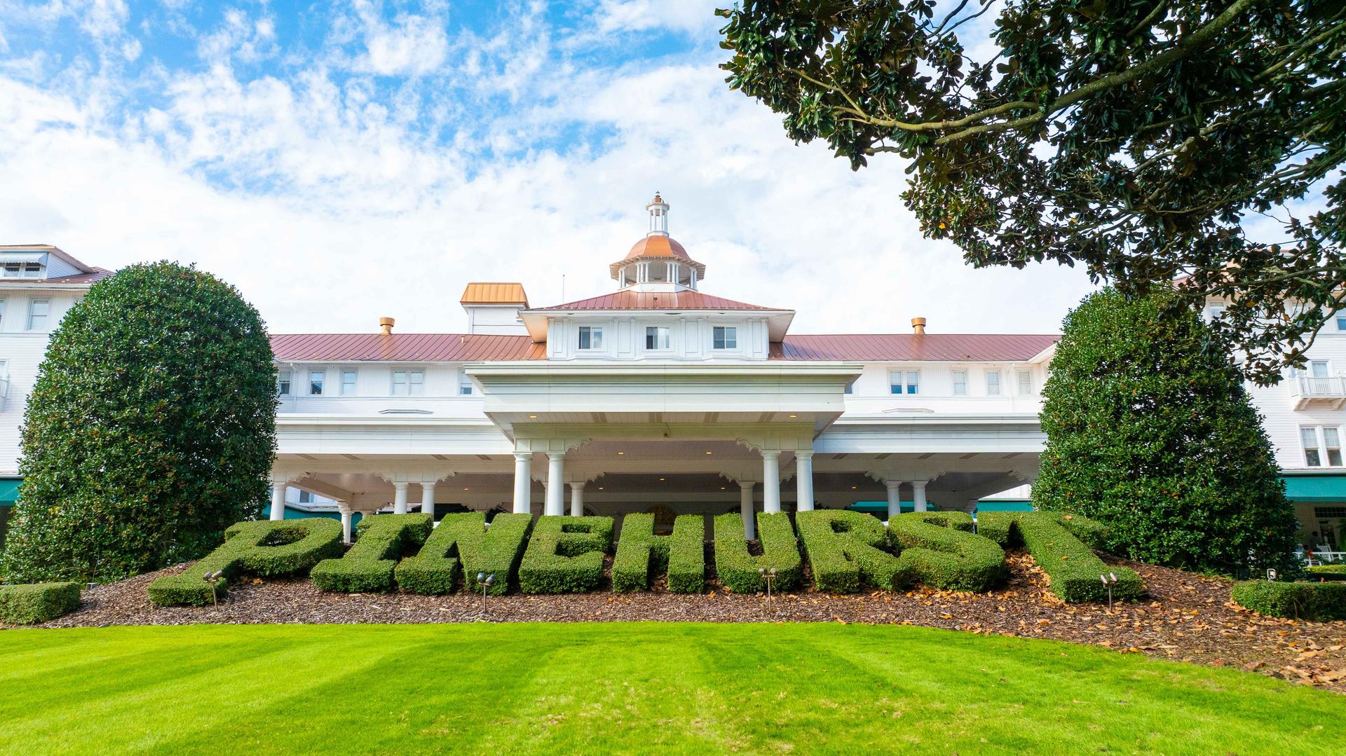 Front entrance to the Pinehurst Resort
