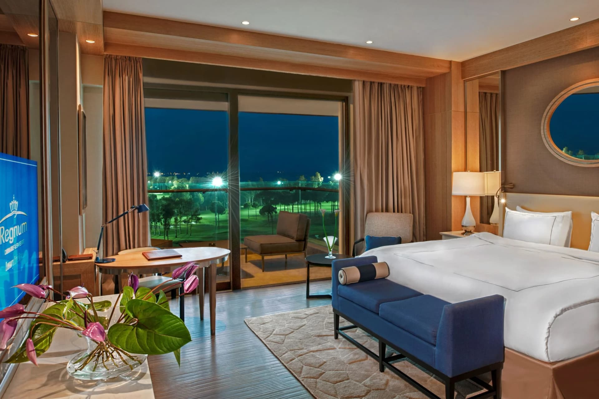 Double bed room with balcony views of the course