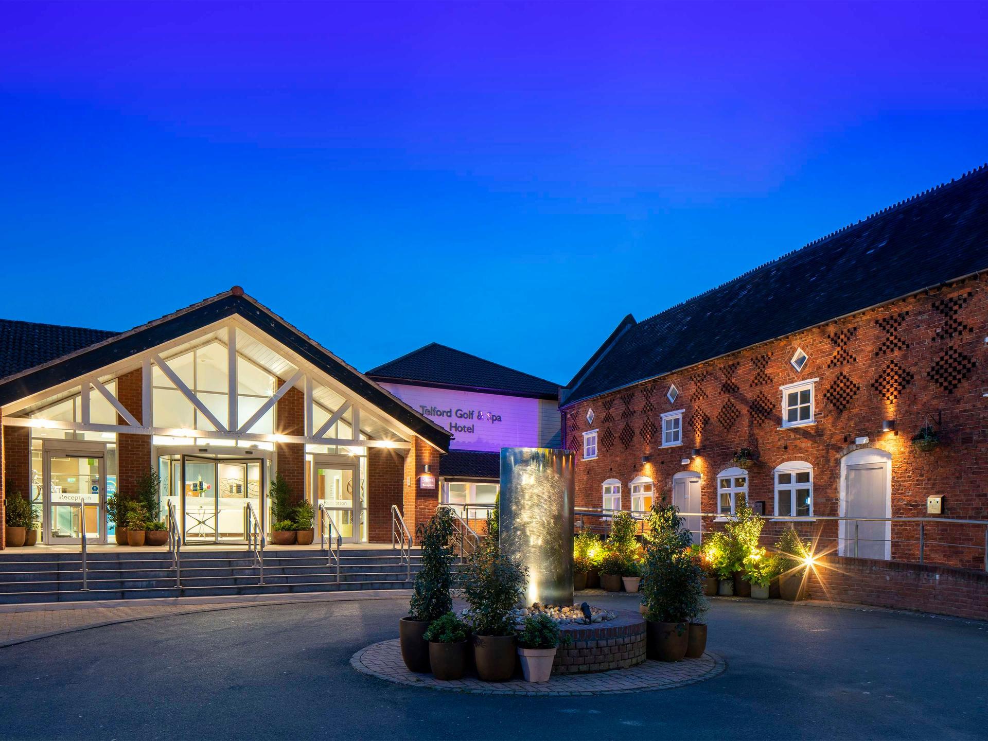 Front entrance to the Telford Hotel and Golf Resort
