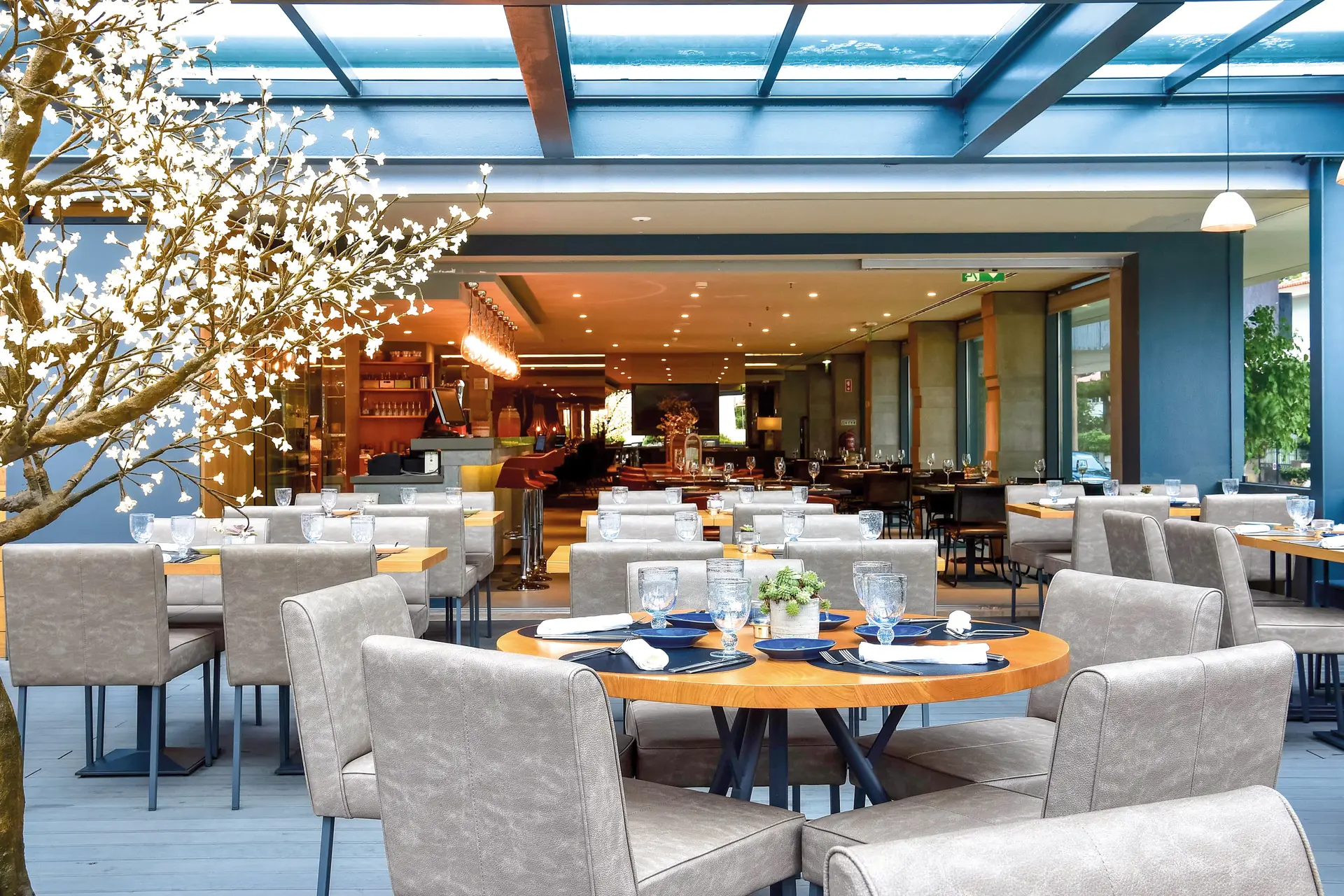 Dining area at The Prime Energize Monte Gordo