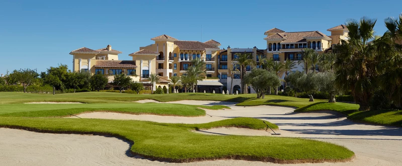 A fairway riddled with sand bunkers at The Residences at Mar Menor