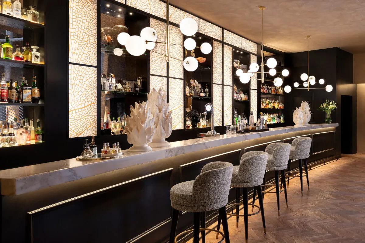 Indoor bar at Argentario Resort Golf and Spa
