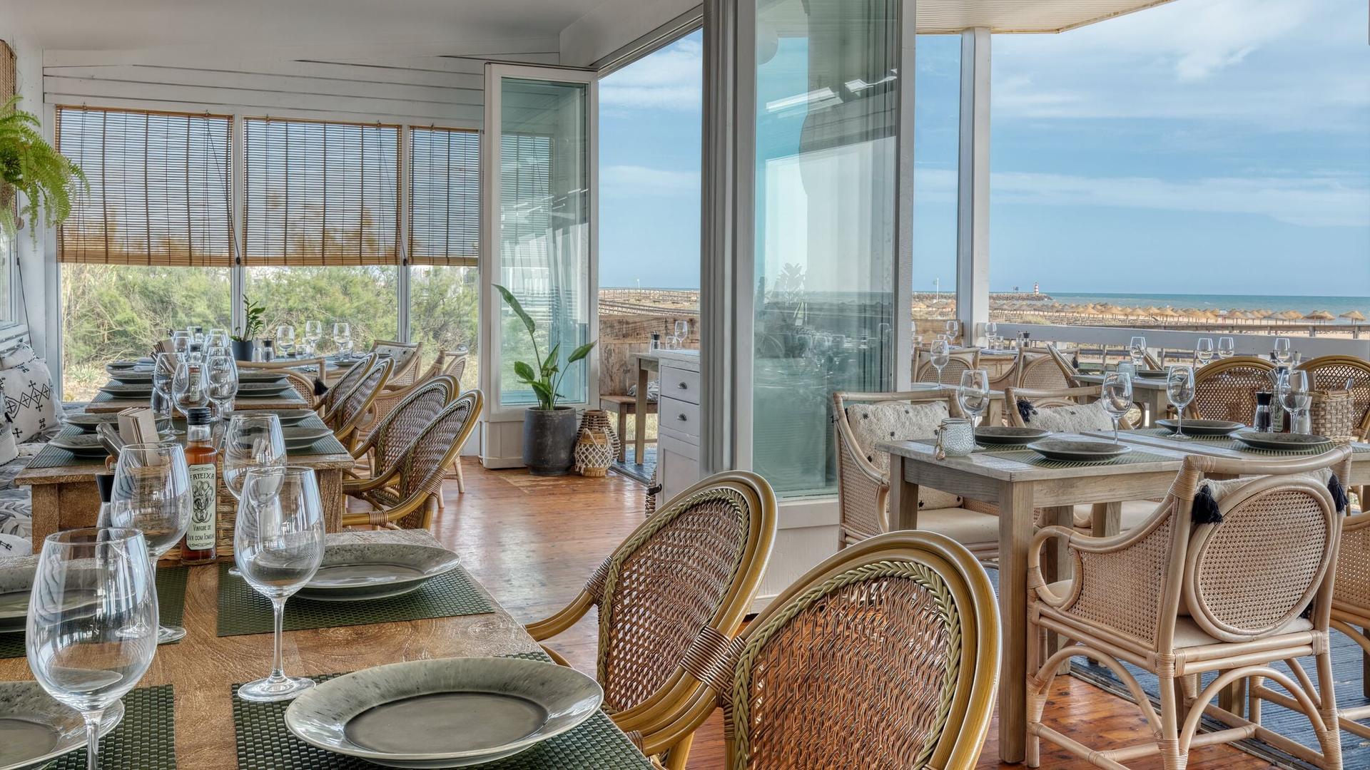 Dining room at Domes Lake Algarve, Autograph Collection