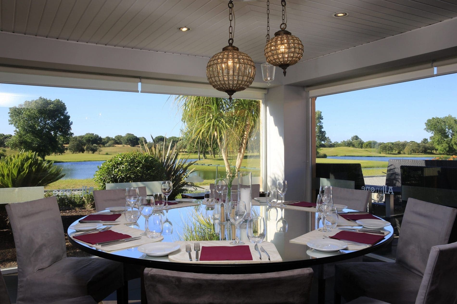 Indoor dining area at Montado Hotel & Golf Resort