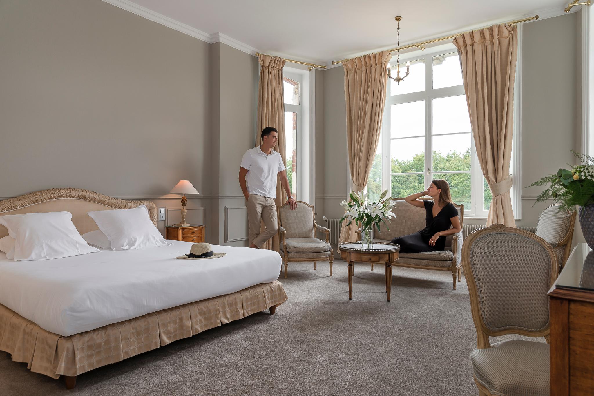Double bed suite at Najeti Chateau Tilques