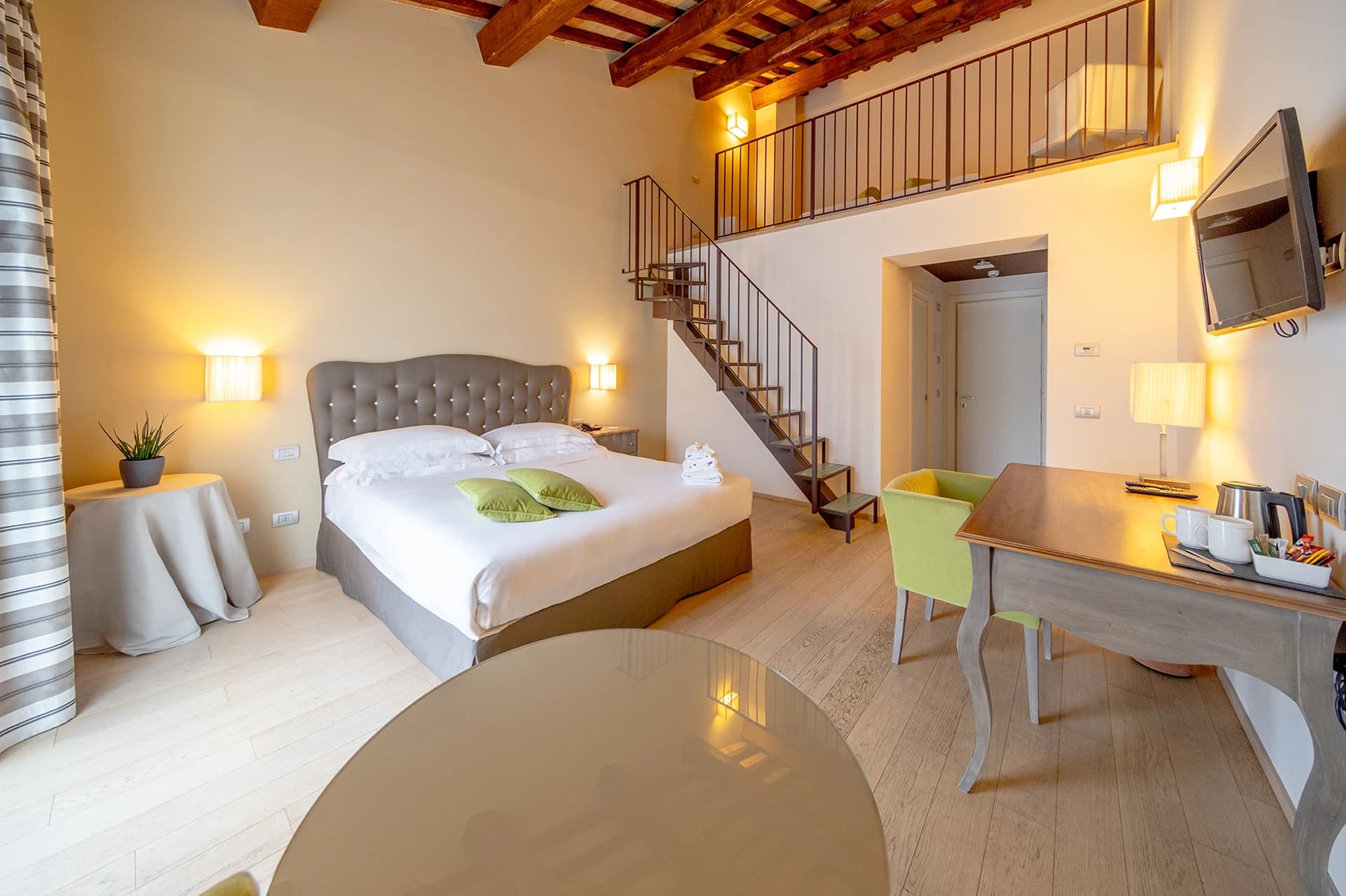 Double bed suite at Relais Dell'Olmo