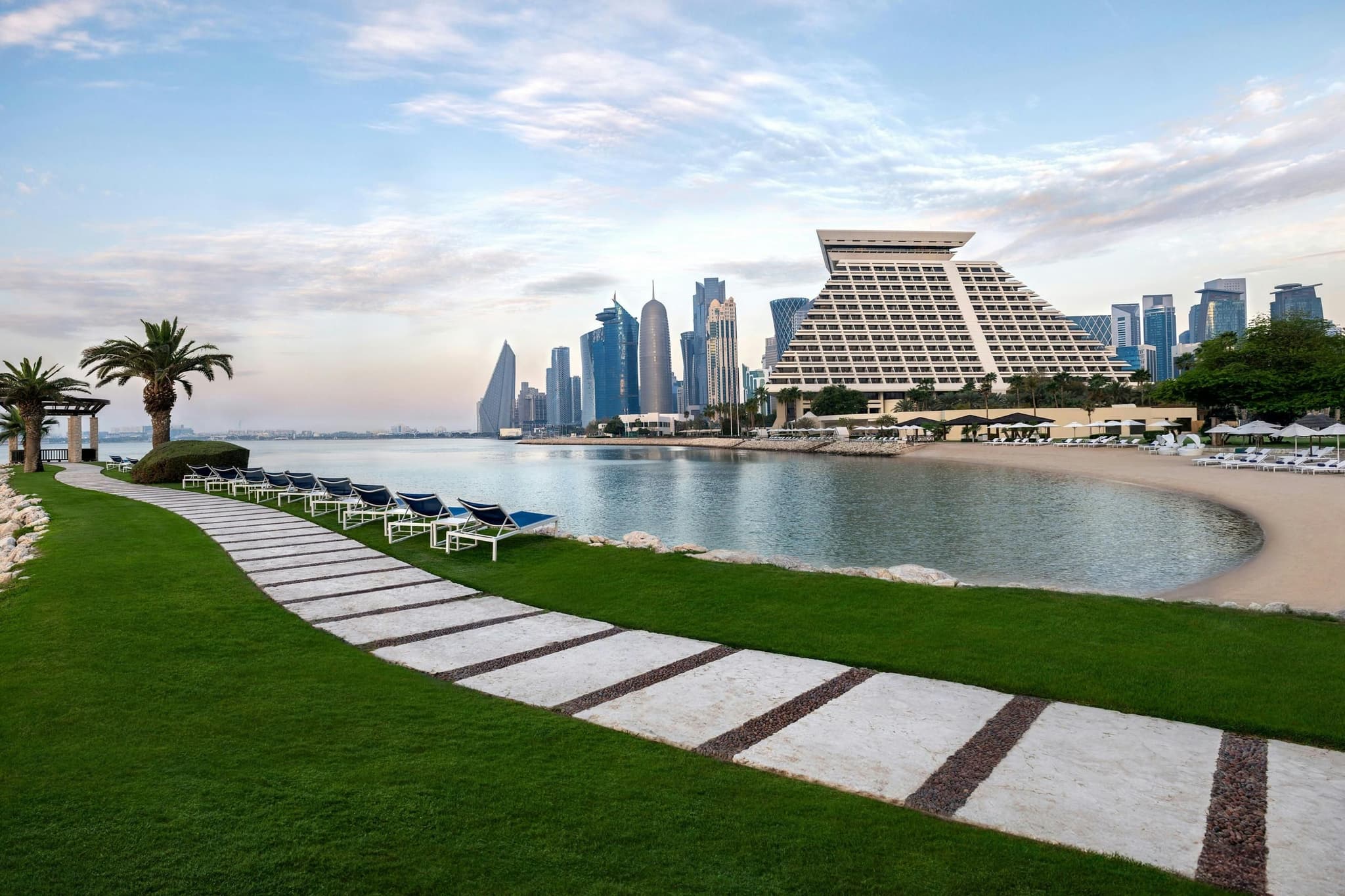 Panoramic view of the Sheraton Grand Doha Resort building