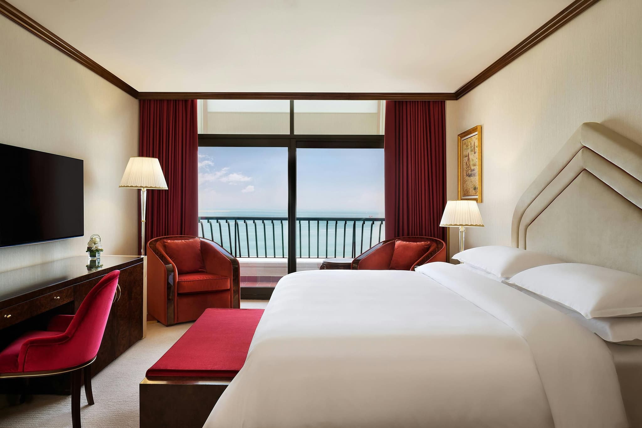 Double bed suite at Sheraton Grand Doha Resort