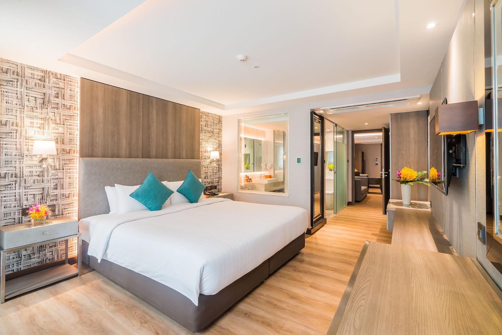 Spacious double bed suite at Citrus Suites