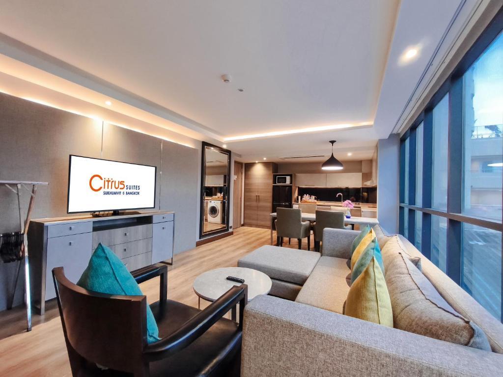 Living room as part of a suite at Citrus Suites