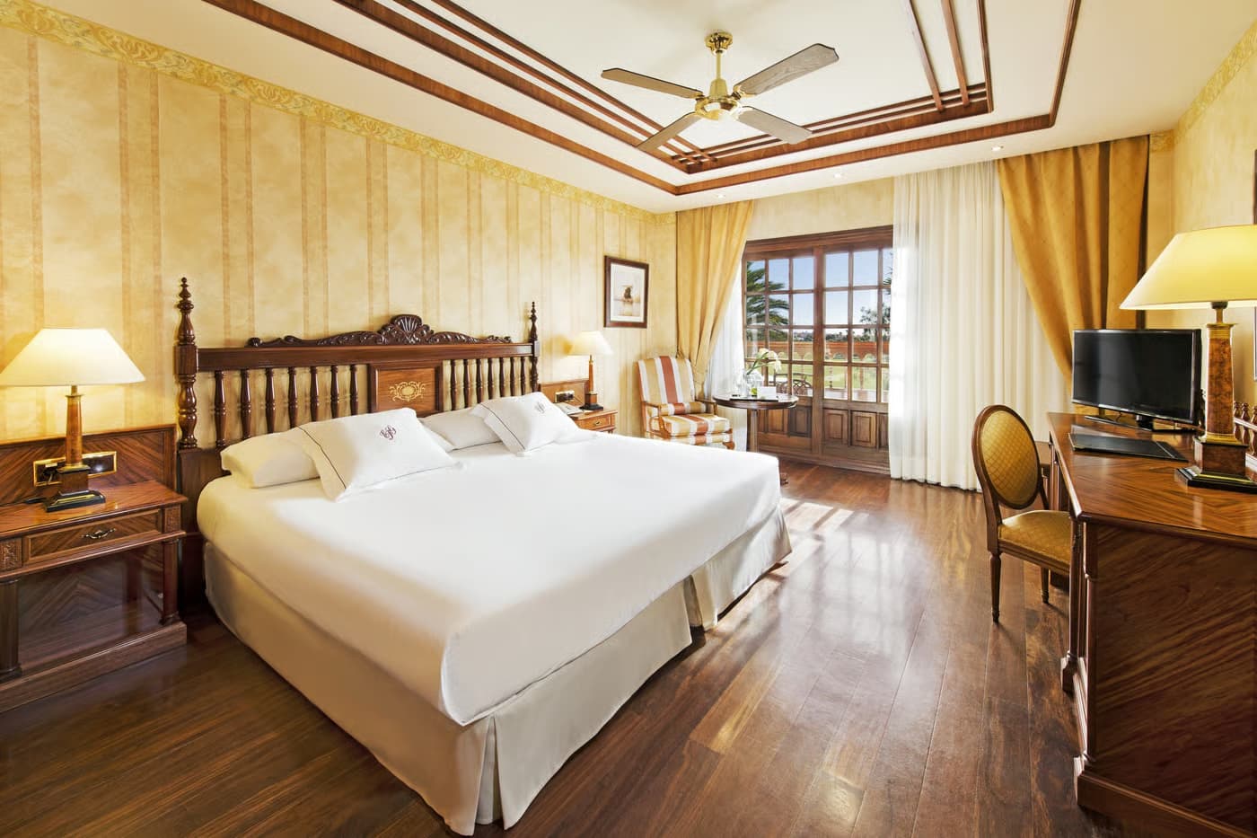 Double bed suite at Elba Palace Golf & Vital Hotel