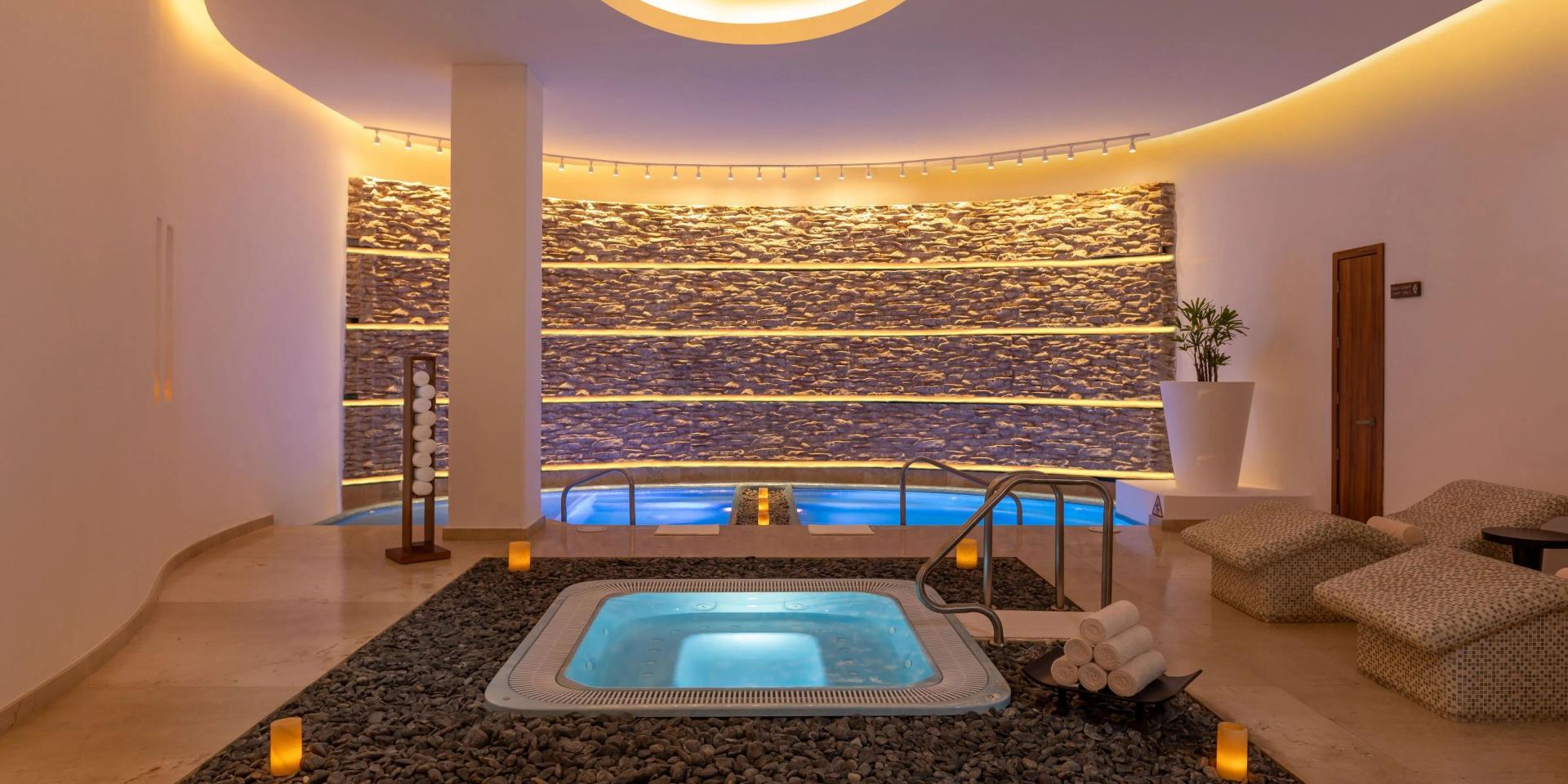 Indoor pool and jacuzzi as part of the spa facilities at Le Blanc Spa Resort
