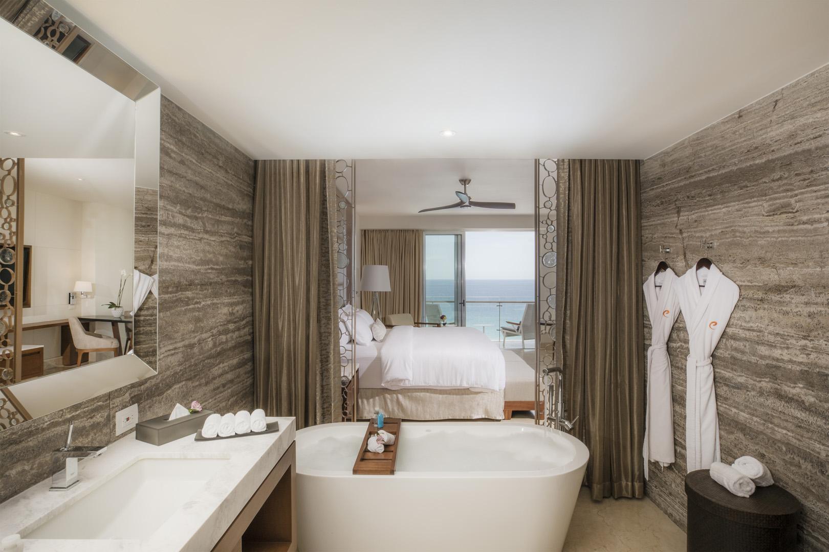 Bathroom as part of a double bed suite at Le Blanc Spa Resort