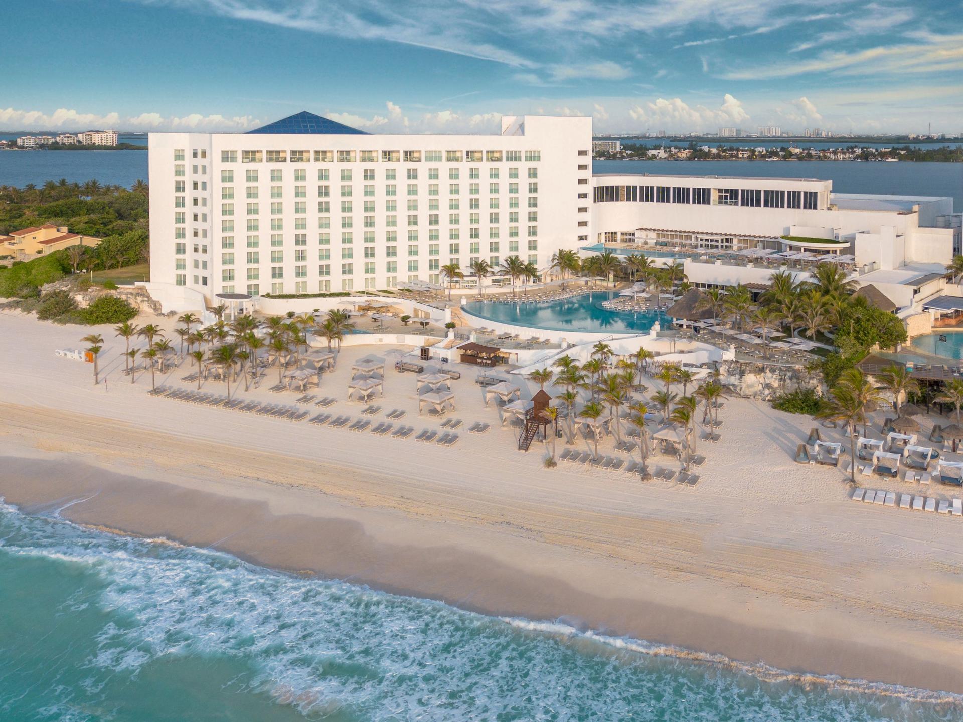 Overhead view of the beachfront Le Blanc Spa Resort