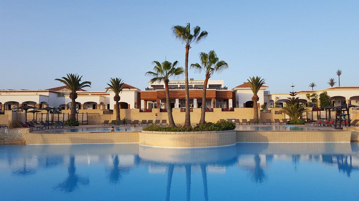 Outdoor swimming pool at Robinson Agadir