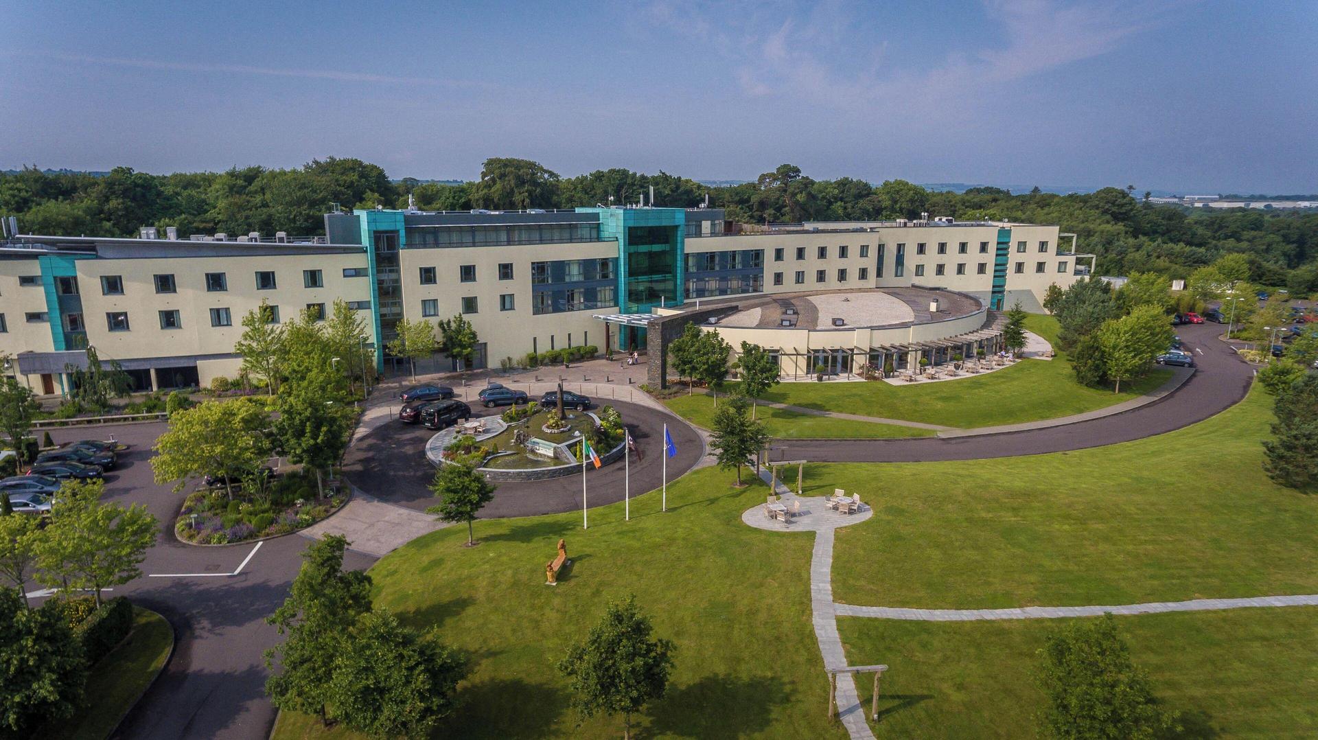 Overhead view of the Fota Island Resort building